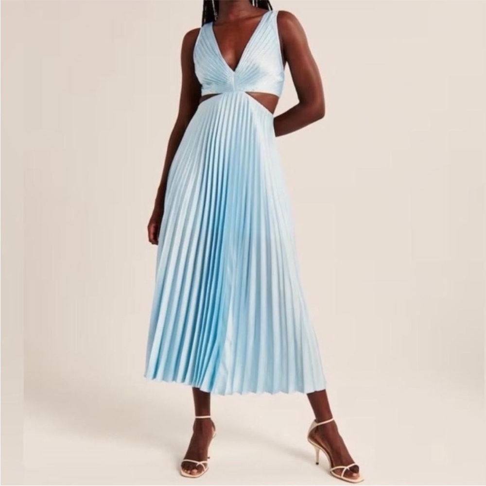 Abercrombie & Fitch Elegant Blue Pleated Cutout Maxi Dress Size Small Tall